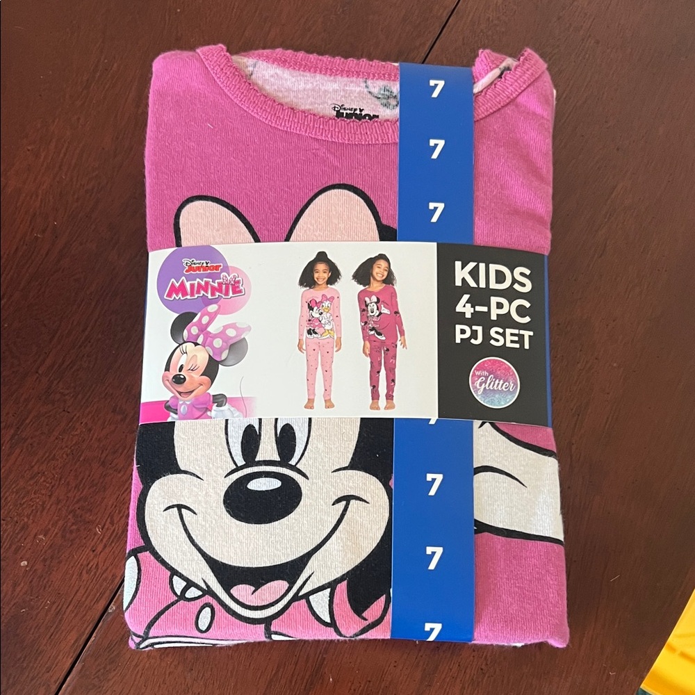 4pc Disney Minnie Mouse Pink Kids Pajama Set